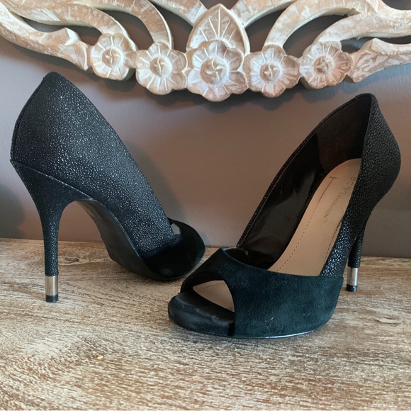 Women’s BCBGeneration Heels Size 6.5 Used - Picture 2 of 4